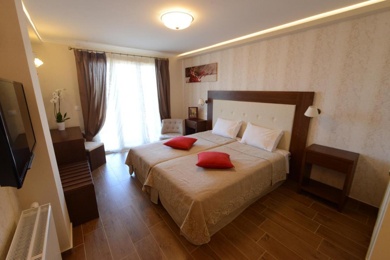 Villa Artemis Барбати Екстериор снимка