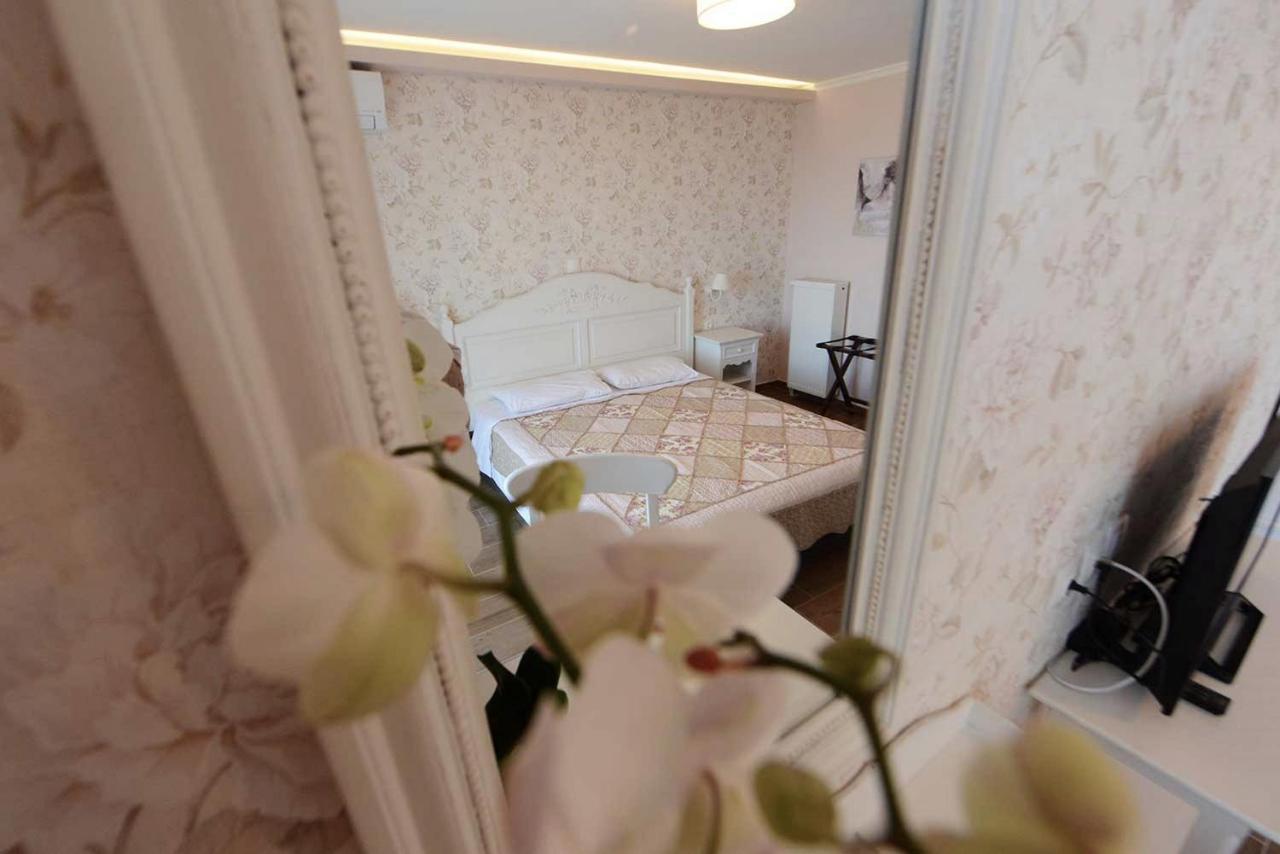 Villa Artemis Барбати Екстериор снимка